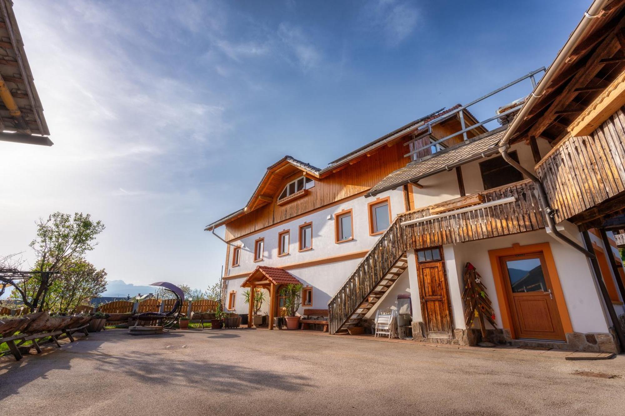 Stara Soncna Hisa Radovljica Exterior foto